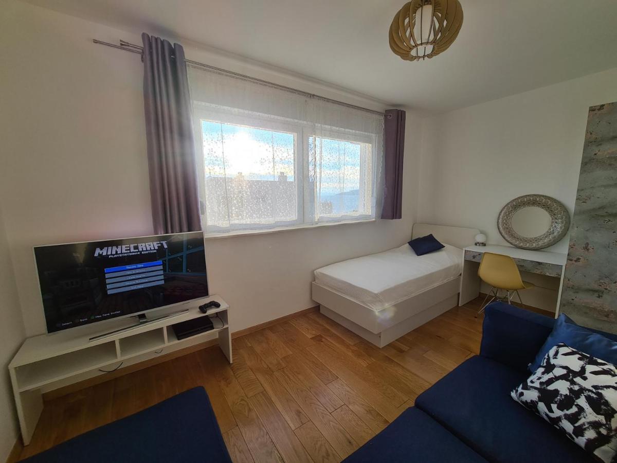 Mariposa Makarska 83M2 New Apartment With Garage Dış mekan fotoğraf